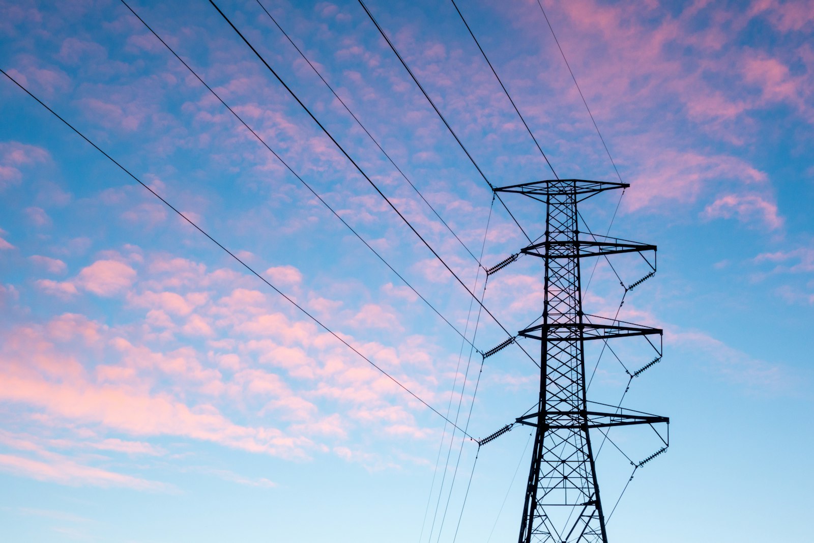 Stratégie d’achat d’énergie : fixe, indexé, fixation ou bloc + spot ?